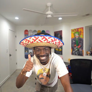 Meet your Posher, Stacey